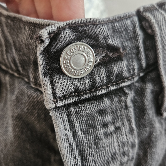 Levi's 501 Red Tab Skinny Washed Black Jeans - Picture 8 of 10